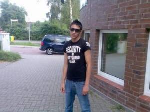 denis(34) aus 46117 Oberhausen