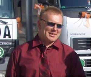 Rene(52) aus 73054 Eislingen